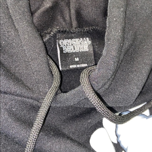 Black Bigfoot Inspired Hoodie - Picture 6 of 7